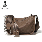 BOLSA FEMININA FOXER  DE OMBRO FEITA EM COURO SPLIT MODELO LUNA TAUPE