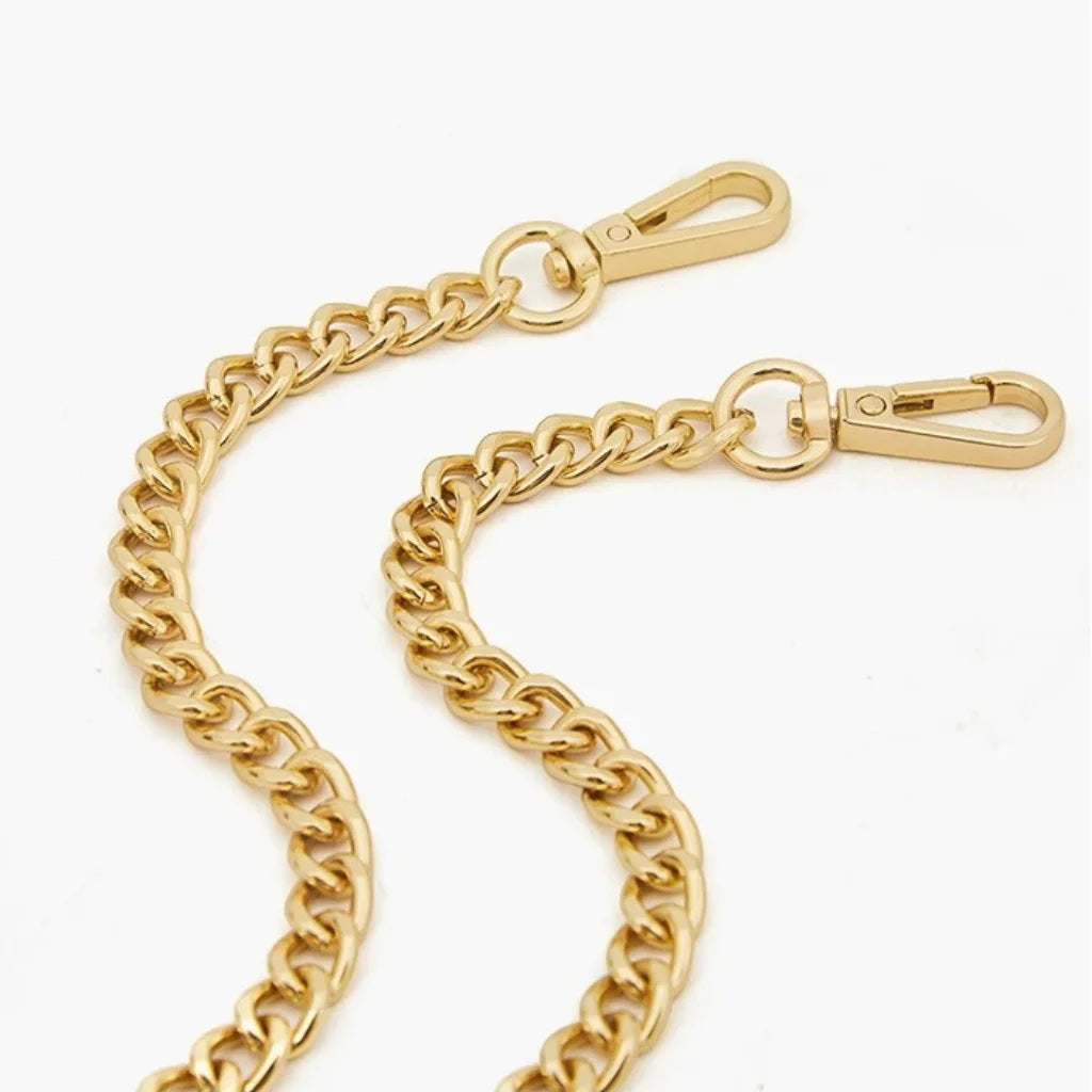 BOLSA FEMININA FOXER FEITA EM COURO REFINADO MODELO MARVEILLE