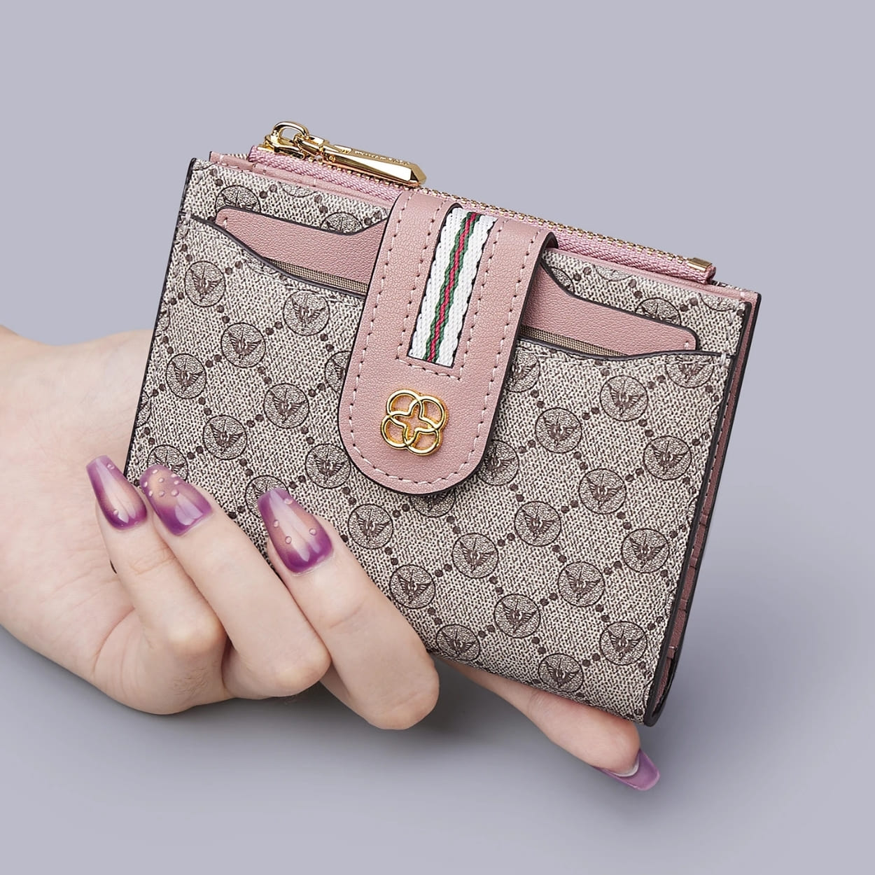 CARTEIRA FEMININA  EM COURO  MODELO BELLA D' ROYALE -LINHA WILLIAM POLO