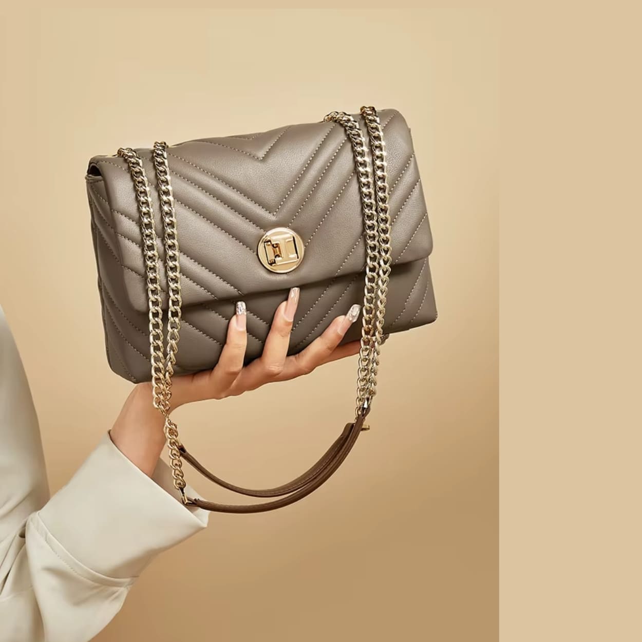 BOLSA FEMININA FOXER FEITA EM COURO GENUÍNO MODELO  CAMILLE PRESTIGE