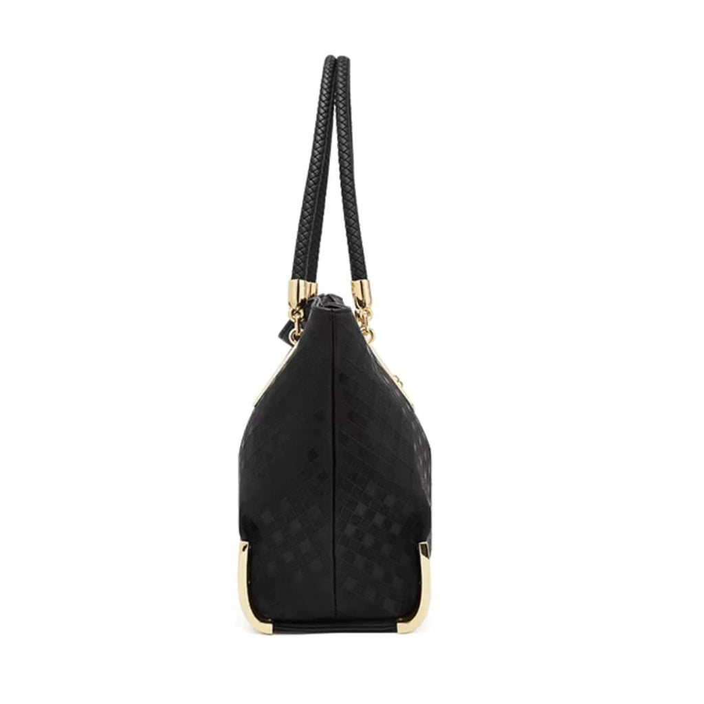 BOLSA FEMININA FOXER FEITA EM COURO GENUÍNO  MODELO LUX DIAMONDBLACK