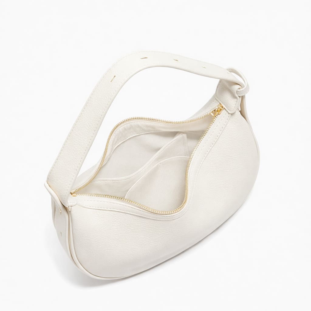 BOLSA FEMININA DE OMBRO FOXER FEITA EM COURO LEGÍTIMO MODELO LUNÉRA WHITE