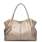 Bolsa Feminina  Grande De Couro Refinado Modelo Foxer Majesté