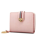 CARTEIRA FEMININA FOXER FEITA EM COURO GENUÍNO MODELO DALPHNE