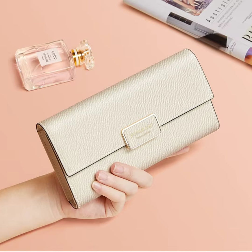 CARTEIRA FEMININA FEITA EM COURO GENUÍNO  MODELO IVORY ÉLÉGANCE- LINHA WILLIAM POLO