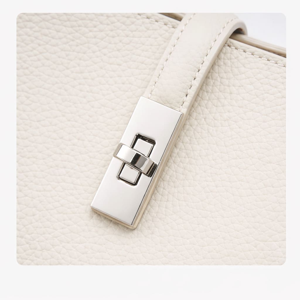 Bolsa feminina De Couro Modelo Foxer Lorane White