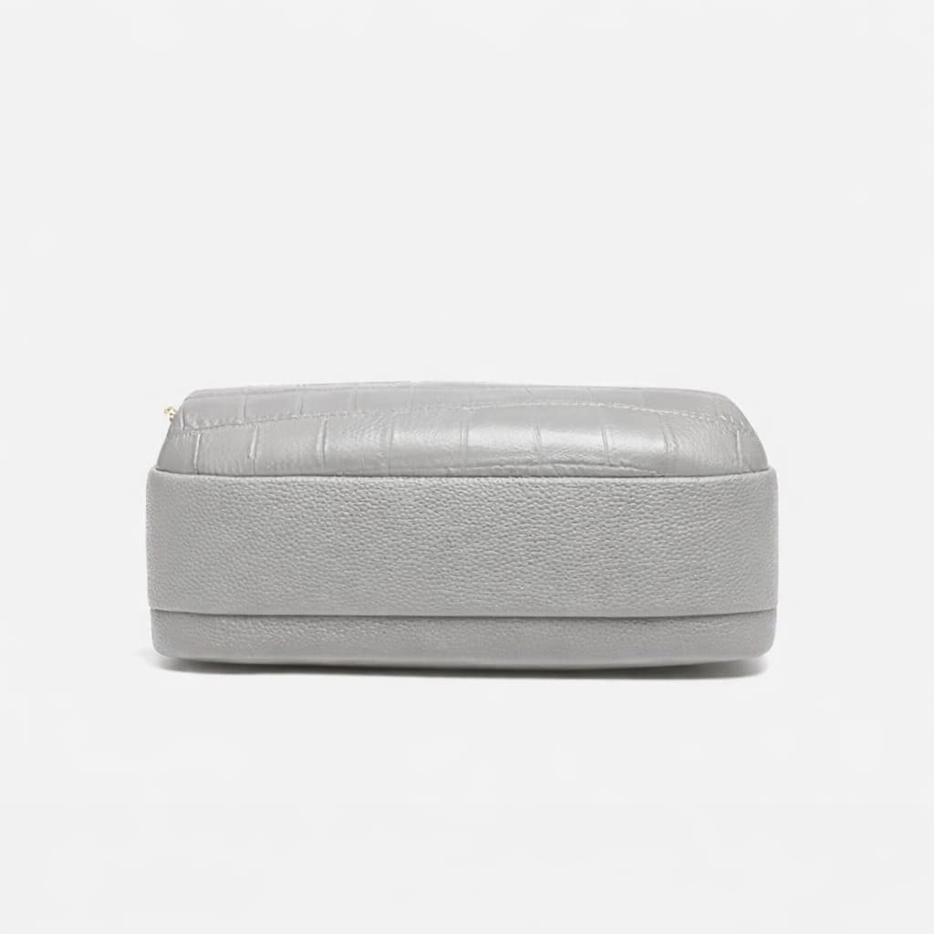 BOLSA FEMININA FOXER FEITA EM COURO GEMUÍNO MODELO RIVELLE GRAY