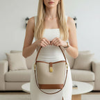 BOLSA FEMININA FOXER FEITA EM COURO MODELO SAINT HONORÉ